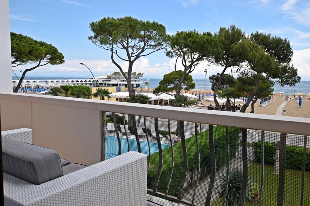 Villa Lory Lignano Sabbiadoro Extérieur photo